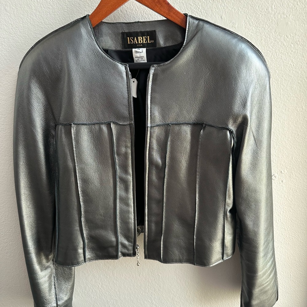 Silver Isabel U.S.A. Leather Jacket with Collarless Design and Front Zip